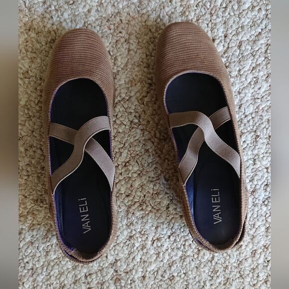 Vaneli Marjory in Taupe brown size 7 - Picture 5 of 12